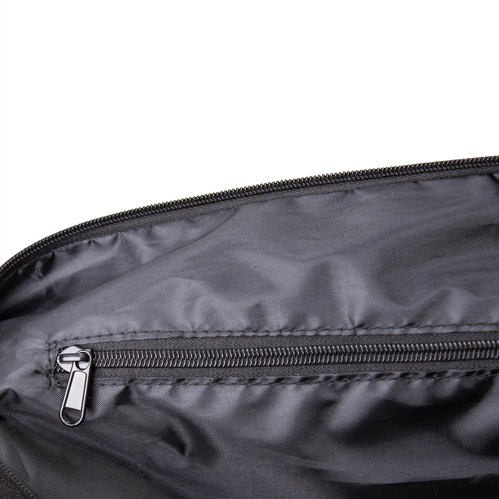 
                  
                    Diamond Black
                  
                