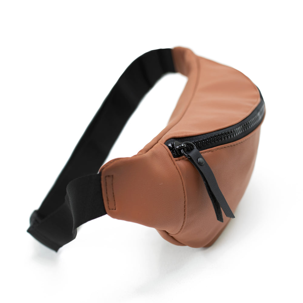 
                  
                    fanny pack brown leather side view leather waist bag
                  
                